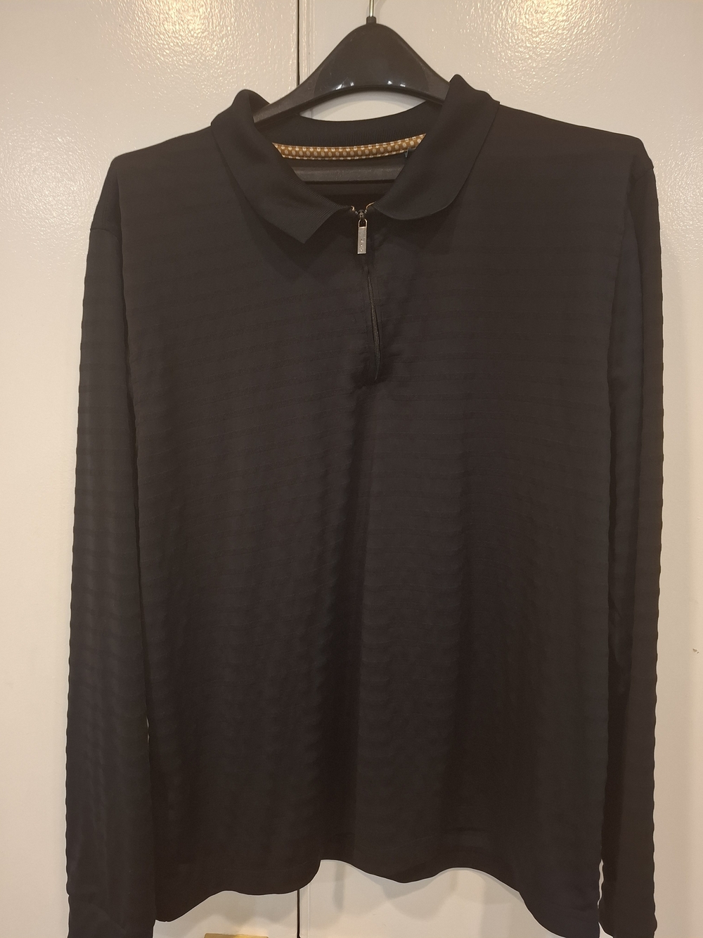 Perry Ellis Men's Black Long-Sleeve Zip Polo